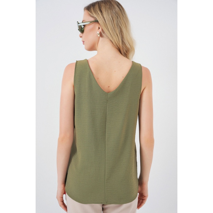 V Yaka Sıfır Kol Bluz 950 - A.Haki