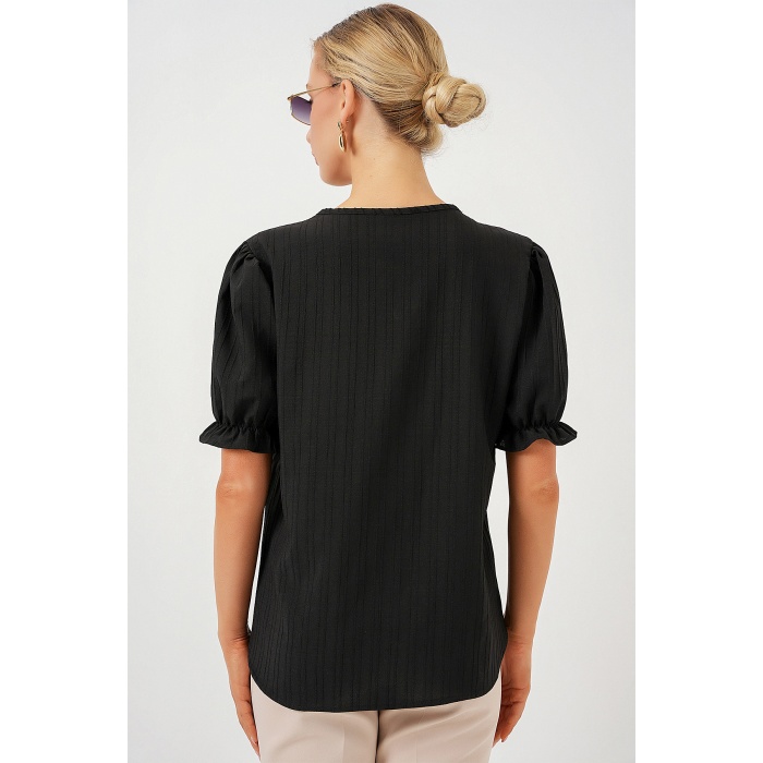 Kadın V Yaka Dantelli Bluz 956 - Siyah