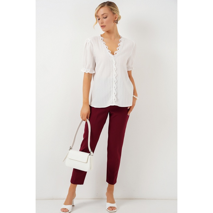 Kadın V Yaka Dantelli Bluz 956 - Beyaz