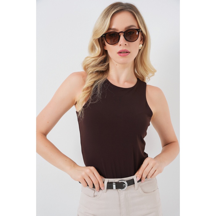 Kadın Halter Yaka Çıtçıtlı Body 972 - Kahverengi