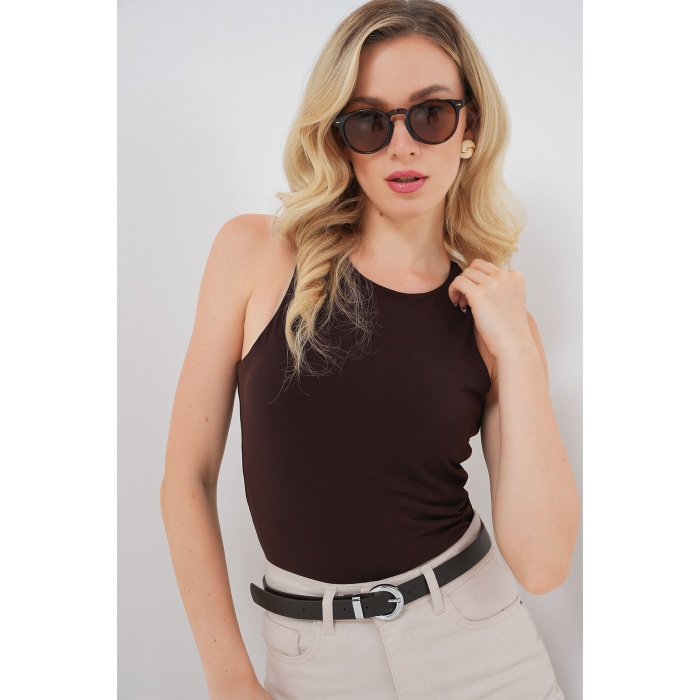 Kadın Halter Yaka Çıtçıtlı Body 972 - Kahverengi