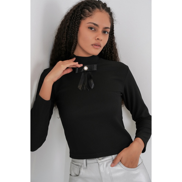 Kadın Kurdale Detay Uzun Kollu Bluz 977 - Siyah