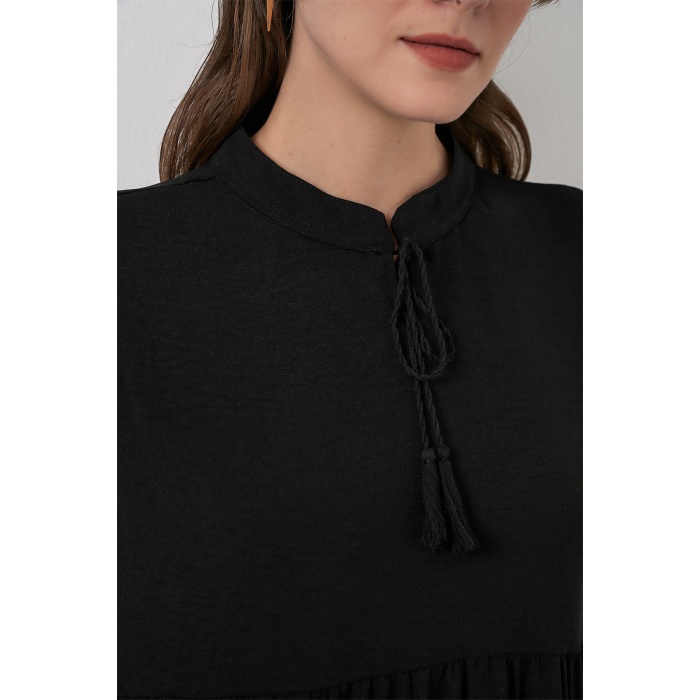 T1627 Yaka Bağcıklı Elbise - Siyah