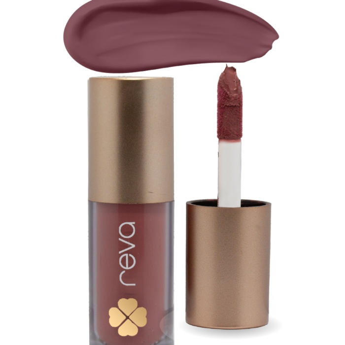 Vegan & Temiz İçerikli Likit Mat Ruj – Uzun Süre Kalıcı, Dudak Dostu Formül