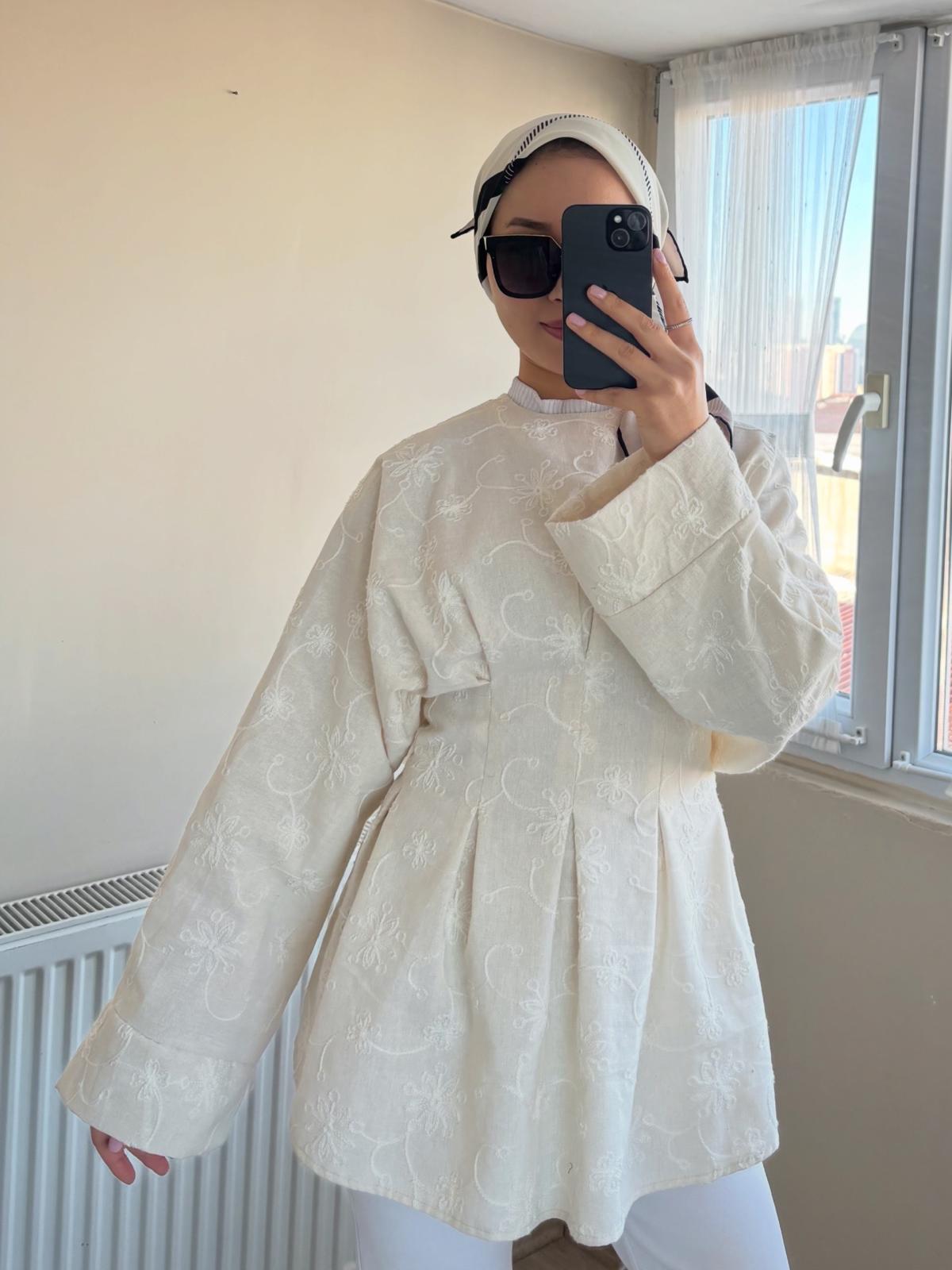 Pileli Üst Nakışlı