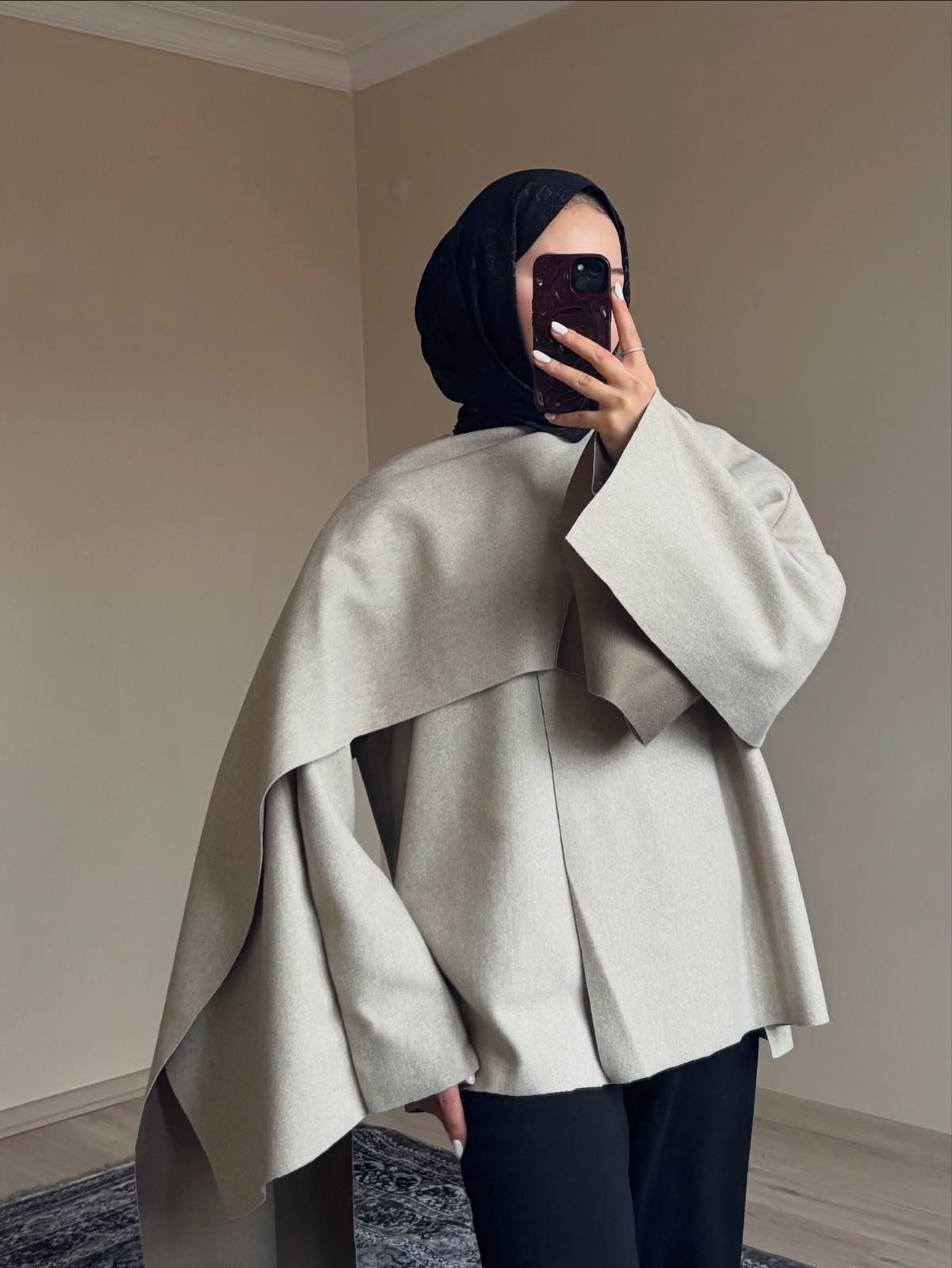 Salaş Üst Model Krem