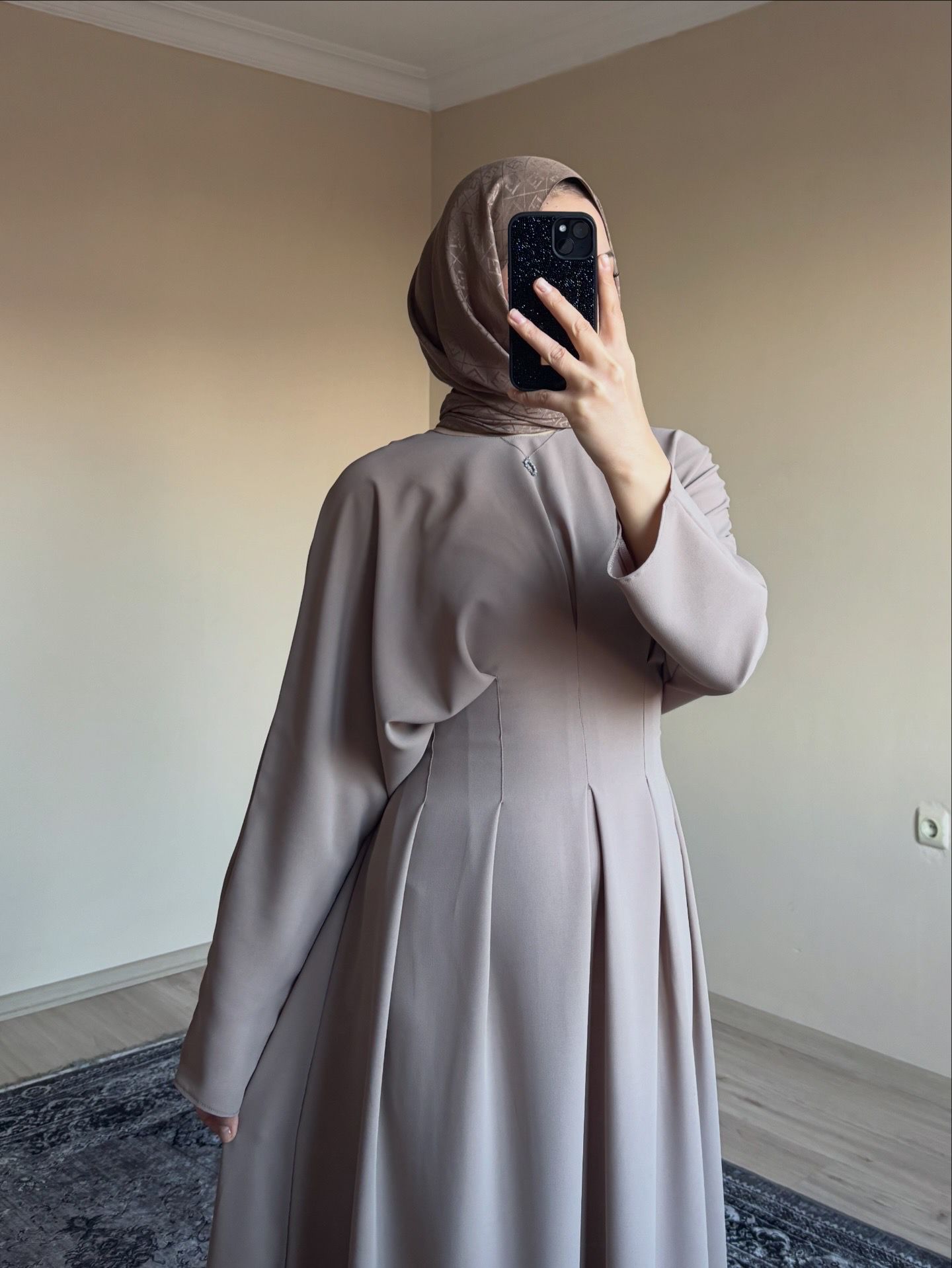 Belden Oturtmalı Toprak Rengi Elbise