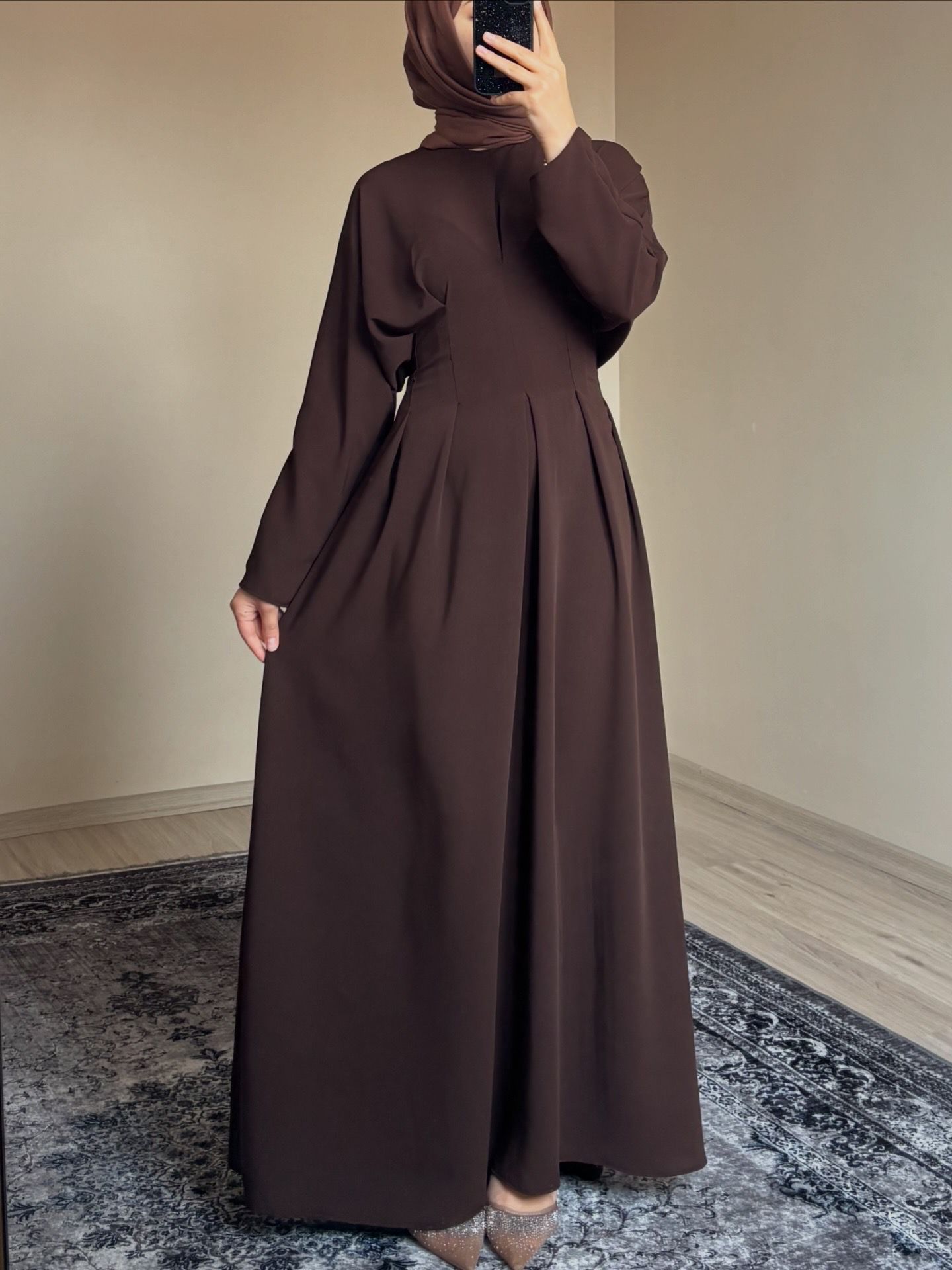 Belden Oturtmalı Kahve Elbise