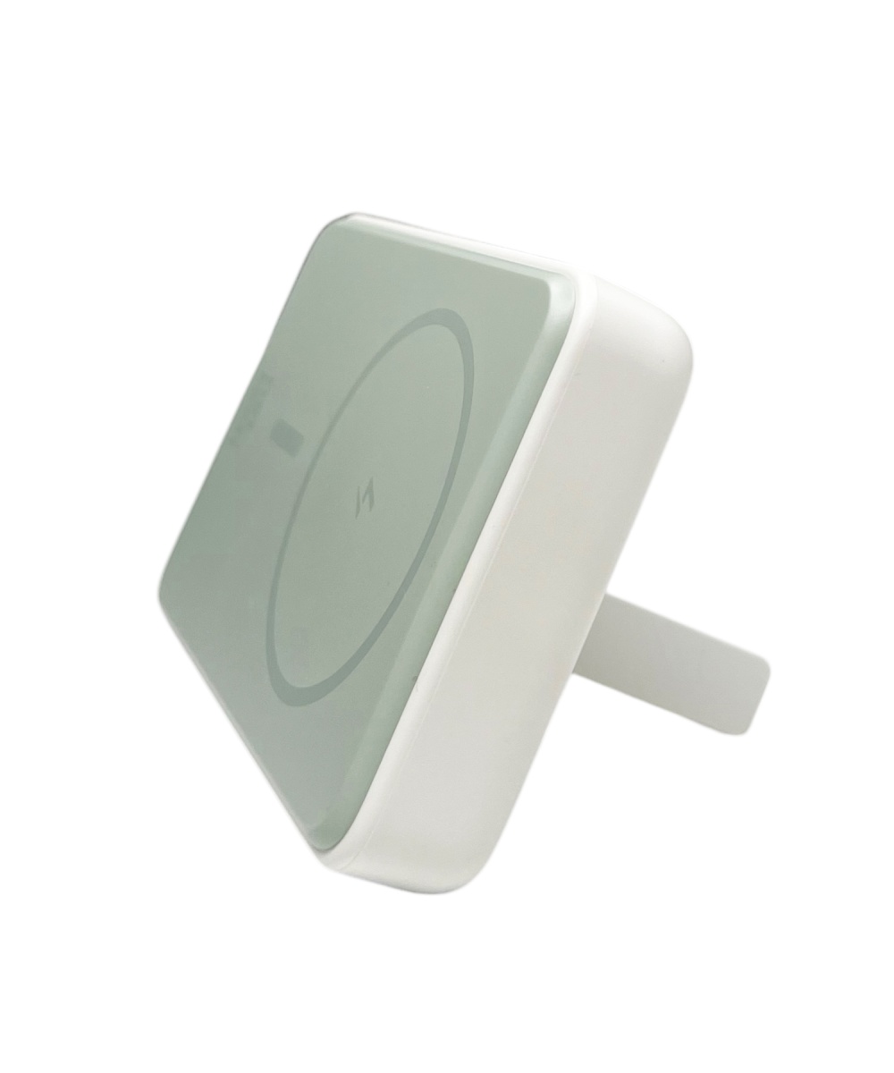 NT-PW38 15W 10000 MAh Magsafe Powerbank (Beyaz) iPhone Uyumlu NT-107853