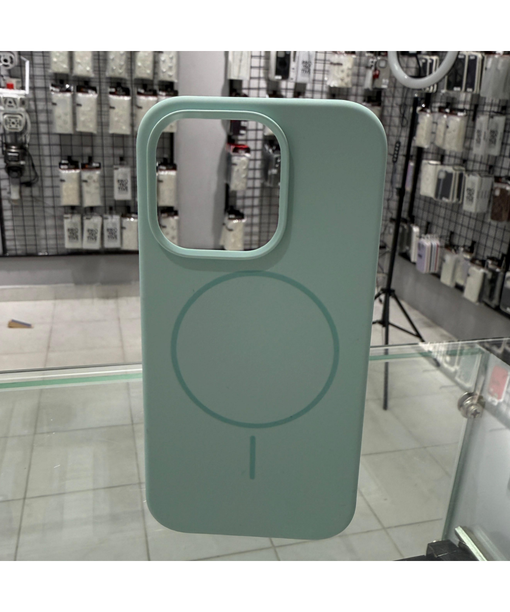 iPhone 14 Pro MagSafe Yumuşak Silikon Kılıf – Lansman İçi Kadife Dokulu, Kablosuz Şarj Destekli Açık Yeşil