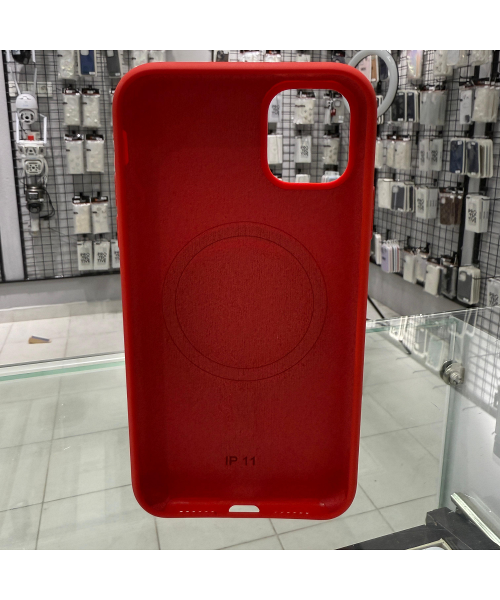 iPhone 11  MagSafe Yumuşak Silikon Kılıf – Lansman İçi Kadife Dokulu, Kablosuz Şarj Destekli Kırmızı