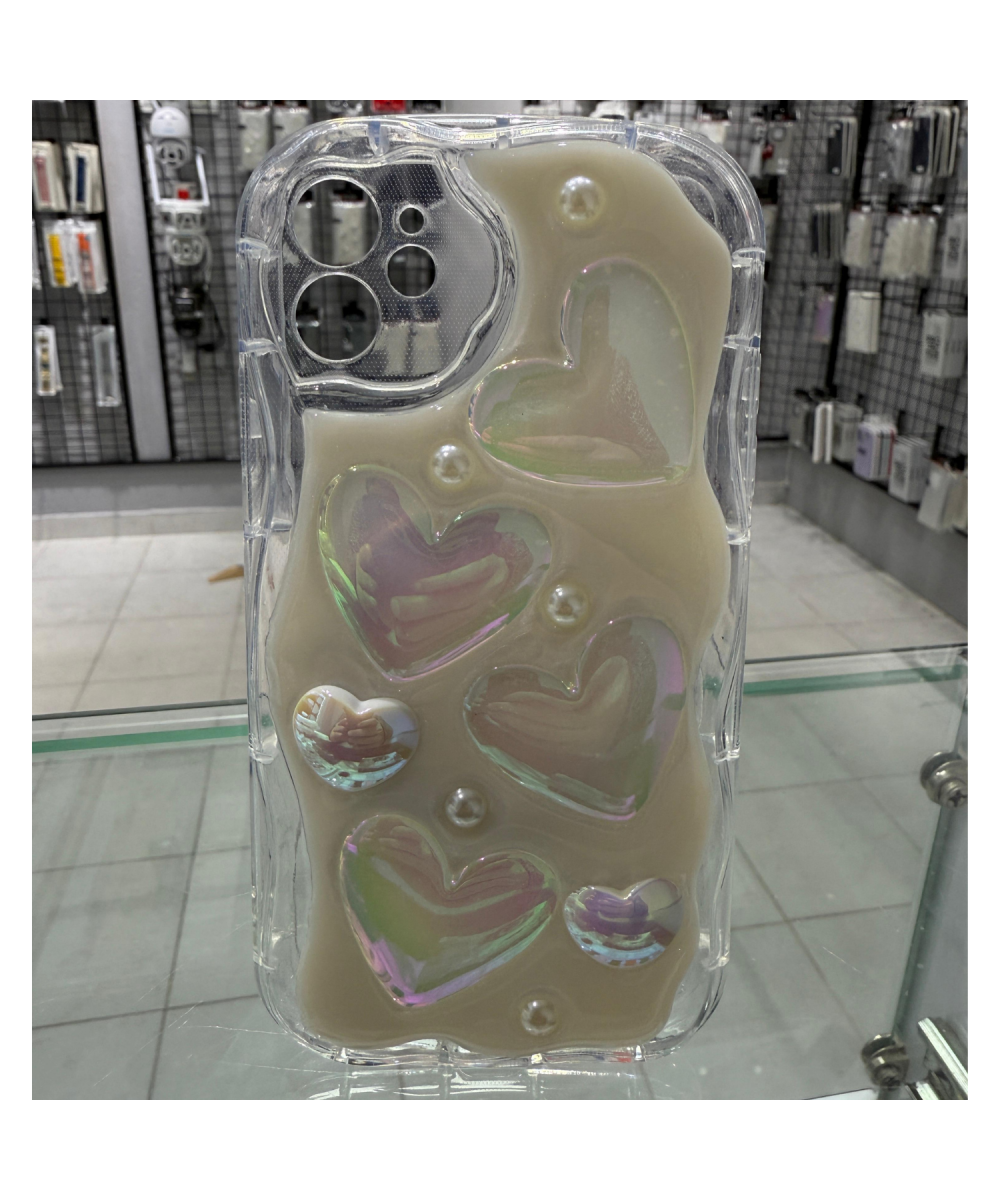 iPhone 11 Uyumlu 3D Kabartmalı Şeffaf Silikon Kılıf Kalp Desenli Kamera Korumalı Sert Kapak