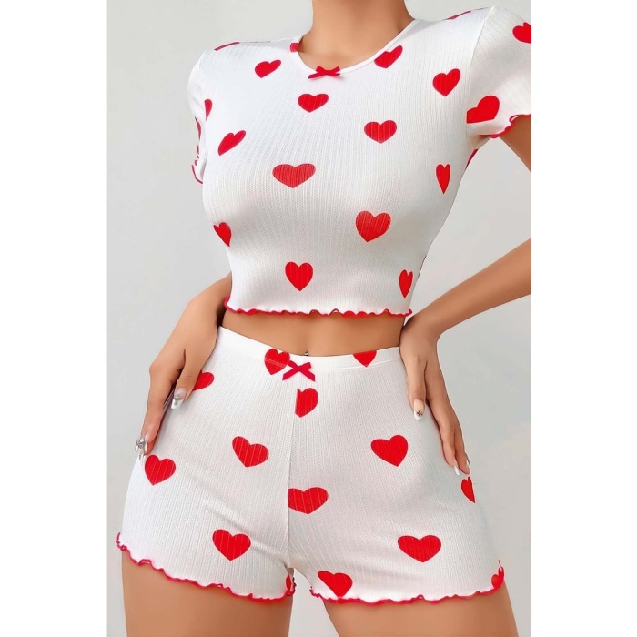 Ruselin Likralı Beyaz Tişört Kalp Desenli Şort Takım  S/M