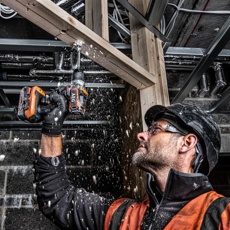 Aeg BS 18SBL2-202C 2x2.0Ah Çift Akülü Kömürsüz Vidalama - 4935480056