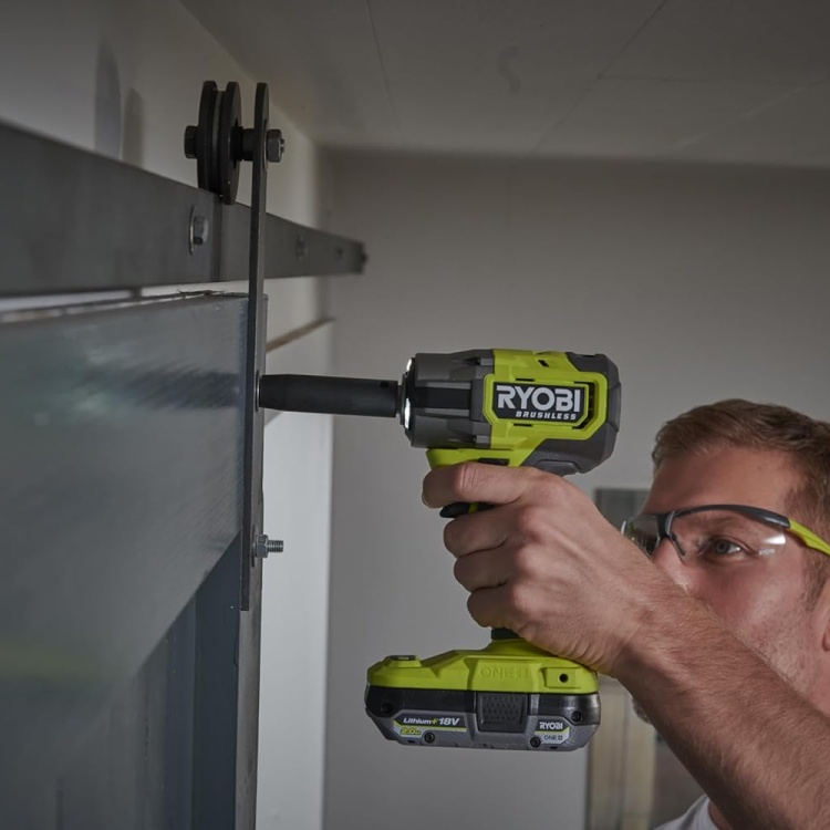 Ryobi RIW18CBL-0 Akülü Kömürsüz Somun Sıkma 1/2 (Akü ve Şarj Cihazı Dahil Değildir) - 5133006492