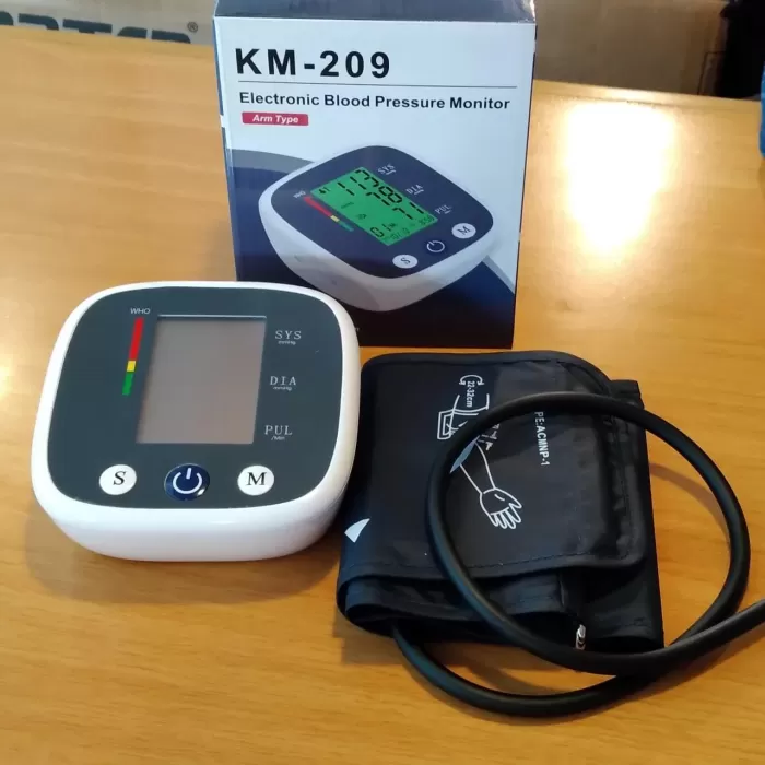Otomatik Dijital Lcd Elektronik Tansiyon Aleti Kol Tipi Km-209 Akıllı Basınç Sistemi (5381)