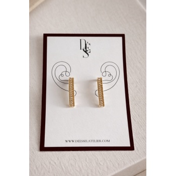 GOLD TAŞLI CURVE KÜPE