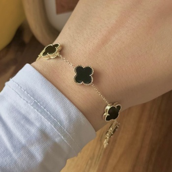 SİYAH CLOVER VIP BİLEKLİK