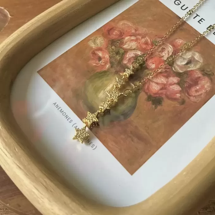 GOLD MUSTI STAR KOLYE