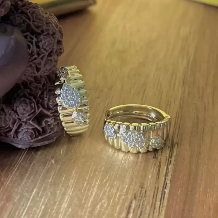 GOLD DAMLA TAŞLI KÜPE