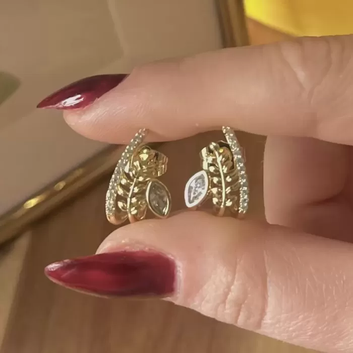 GOLD BAŞAK TAŞLI KÜPE