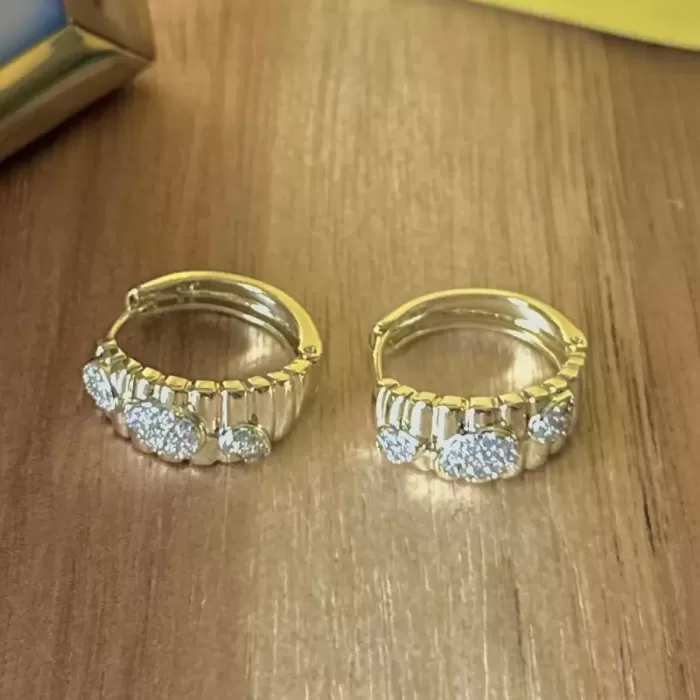 GOLD DAMLA TAŞLI KÜPE