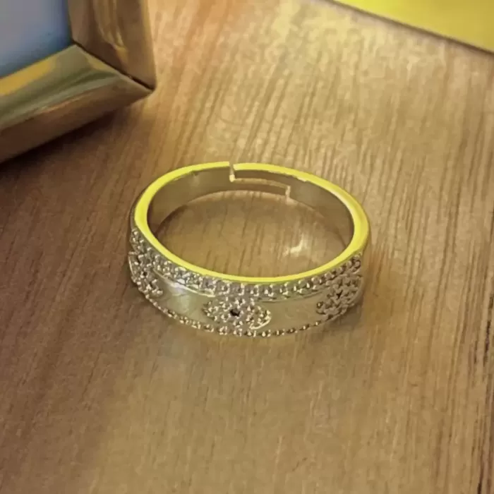 GOLD OVAL BAND YÜZÜK