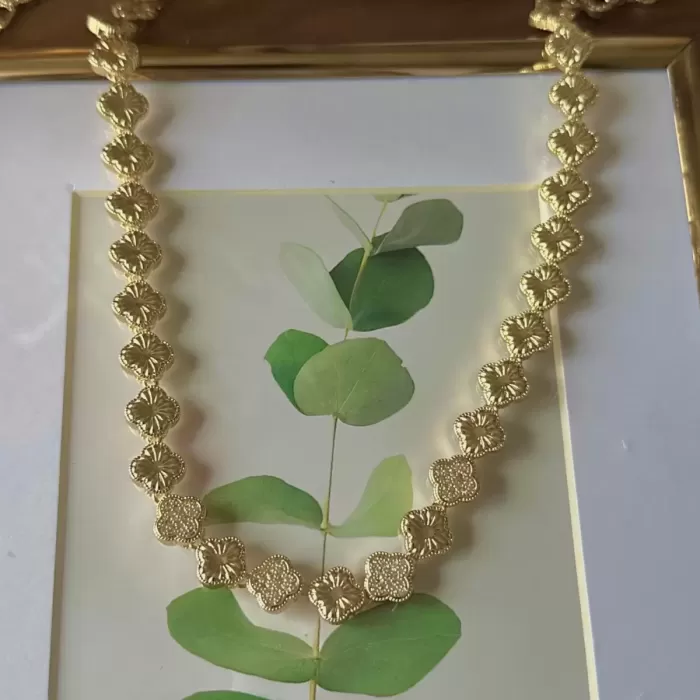 GOLD CLOVER VIP KOLYE