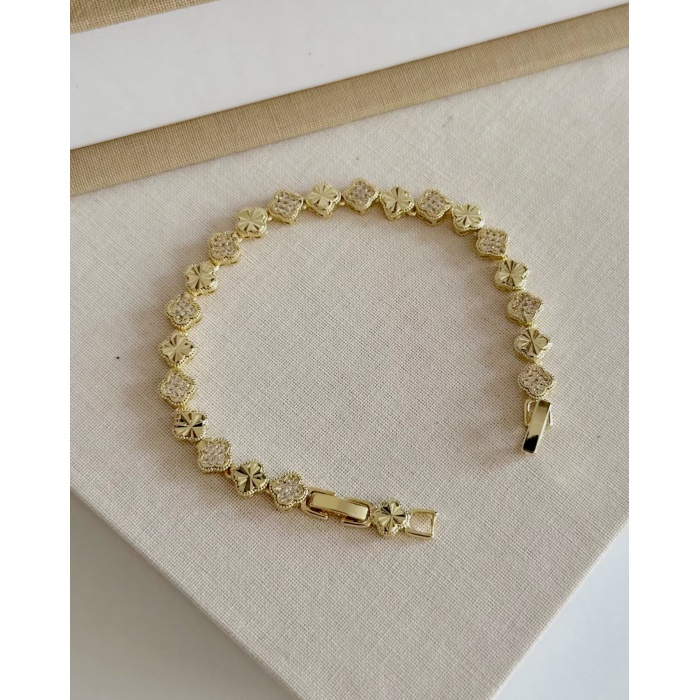 GOLD ZİRKON TAŞLI YONCA BİLEKLİK