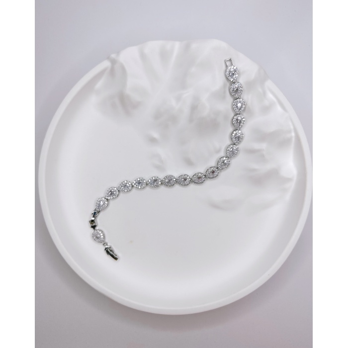 SİLVER ZİRKON TAŞLI BADEM BİLEKLİK