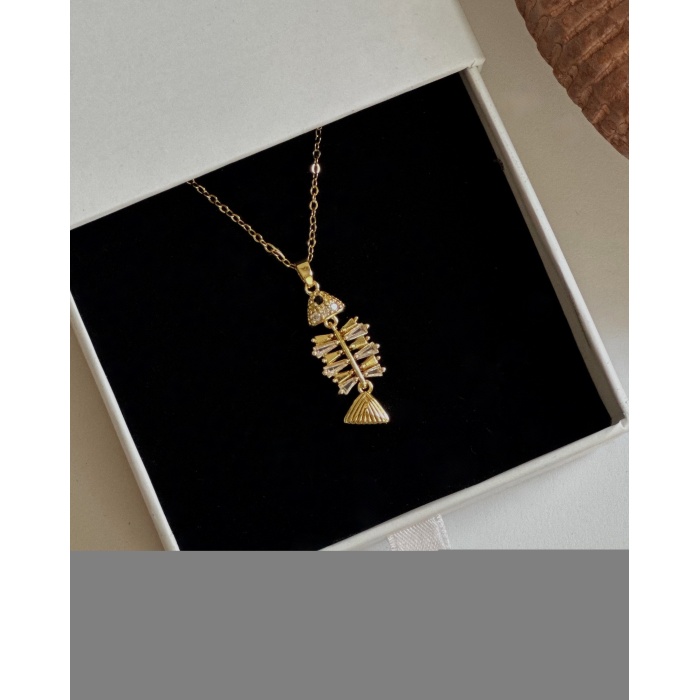 TAŞLI BALIK KILÇIĞI KOLYE