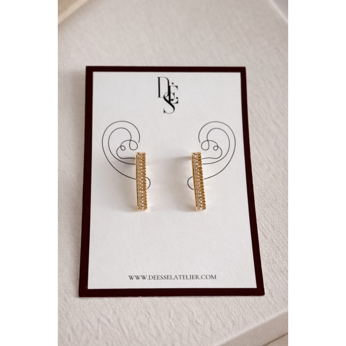 GOLD TAŞLI CURVE KÜPE