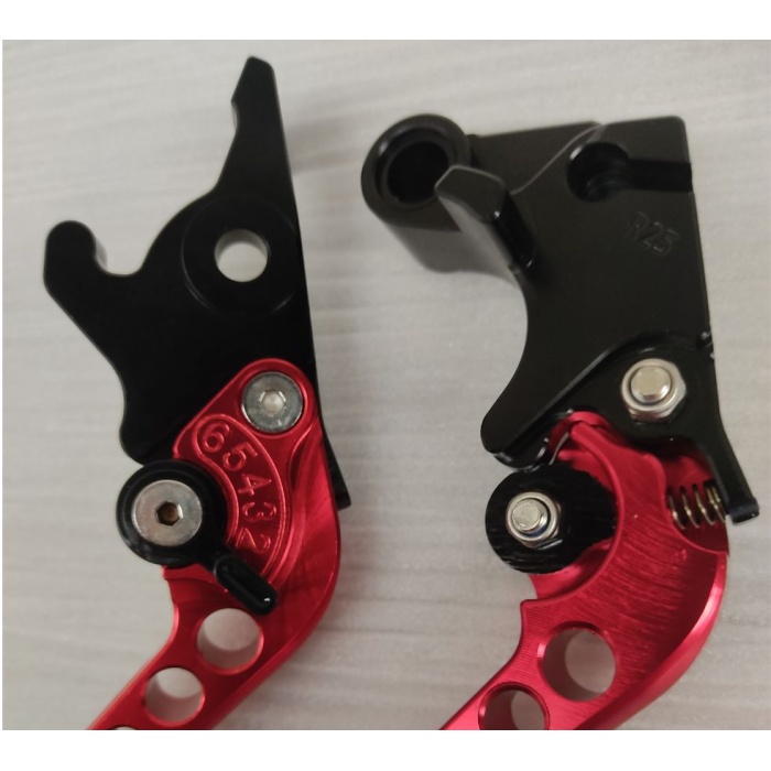 YAMAHA R25 SPOR MANET ELCİK - YÜKSEK KALITE - TAM UYUM - LAZER YAZILI - KIRMIZI