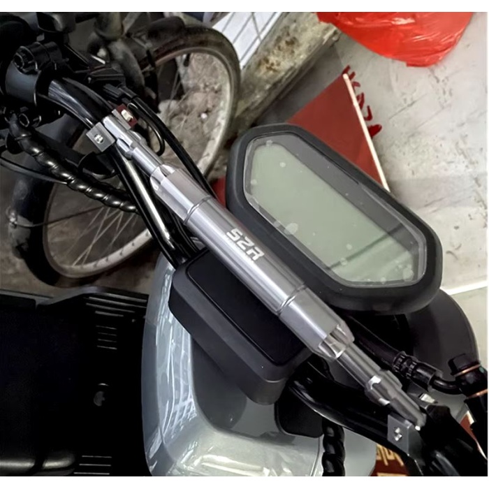 UNIVERSAL  CFMOTO 250NK - GIDON ORTA TUTUCU - FÜME TİTANYUM RENK CNC