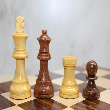 Özel Vernikli Mıknatıs Taşlı Ahşap Katlanabilir Kutulu Satranç Oyunu 25 Cm G222