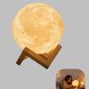 Ahşap Standlı 3d Baskı Ay Lambası 16 Renkli Ve Şarjlı