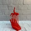 3D El Üzerinde İnsan Figürü Kırmızı Sanatsal Masa Üstü Dekor 12x18 cm