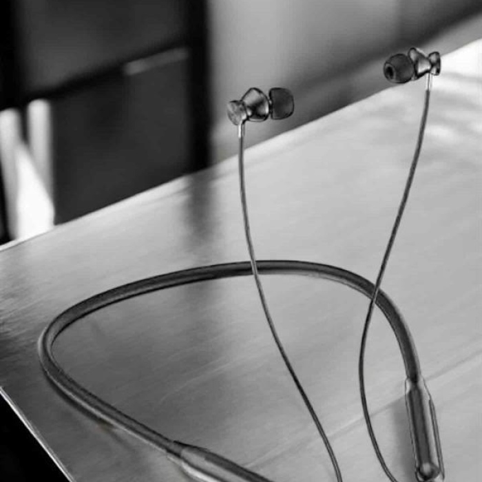 KESGİN MARKET ® Dijital Göstergeli Kulak İçi Kablosuz Bluetooth Kulaklık Boyun Bantlı