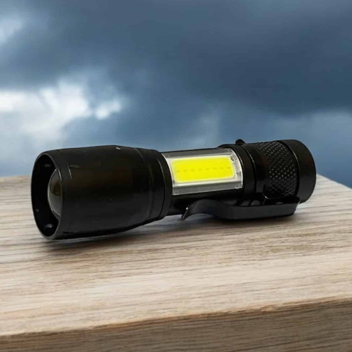 KESGİN MARKET ® Şarjlı Metal Zoomlu El Feneri Işıldak Led Işık Taşınabilir El Lambası