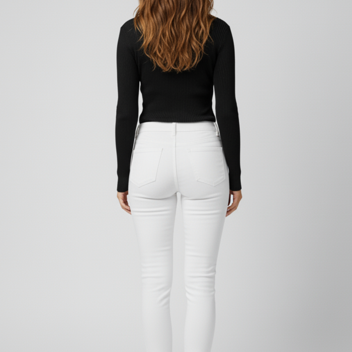 Kadın Boğazlı Pencere Detaylı Siyah Triko Kazak