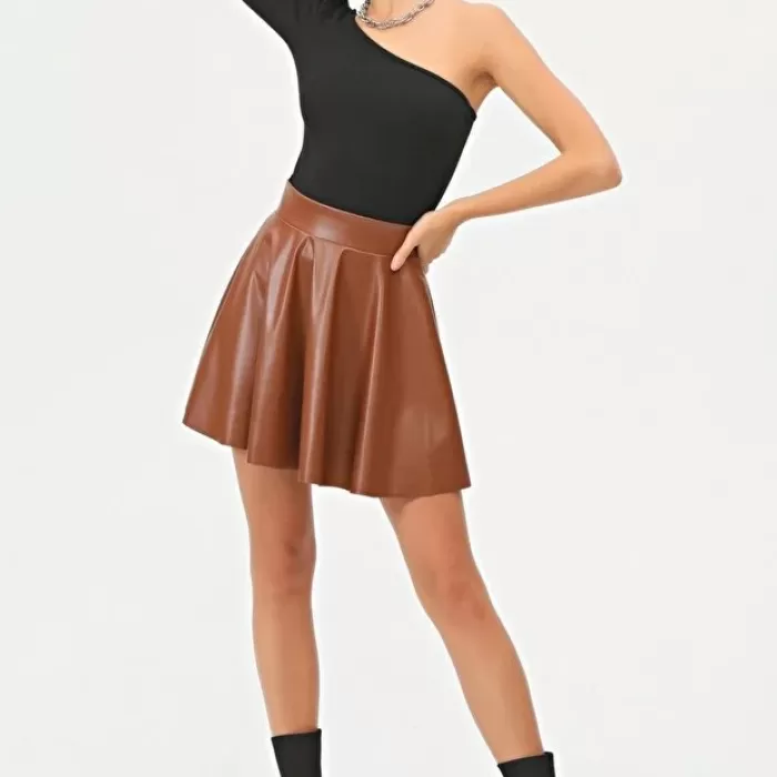 Kadın Mini Kloş Taba Renkli Suni Deri Etek