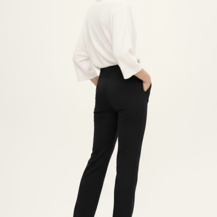 Siyah Krep Kumaş Yüksek Bel Bol Paça Kadın Pantolon