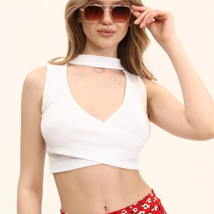 Kadın Beyaz Önü Açık Crop