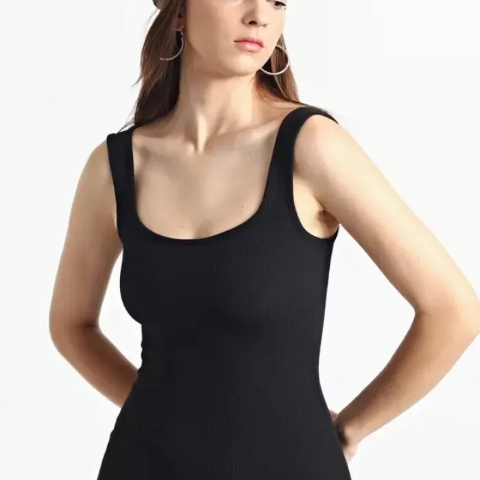 Kadın Siyah  Kare Yaka Yırtmaçlı Kaşkorse Elbise