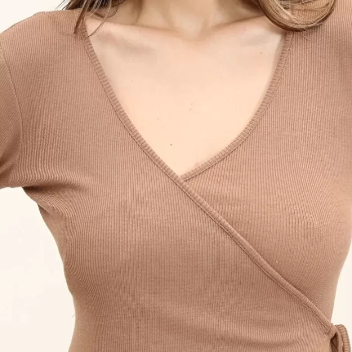 Kadın Açık Kahve Renkli Belden Bağlamalı Örme Kruvaze Elbise