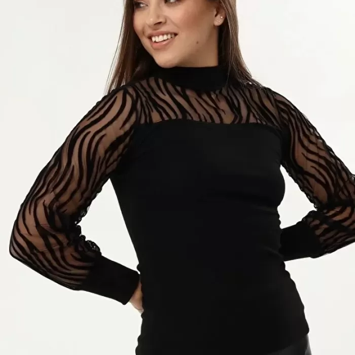 Kadın Kollar Flog Baskılı Tül Detaylı Bluz