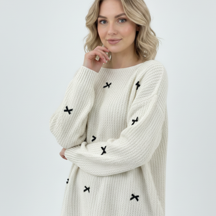 Kadın Kurdeleli Ajurlu Triko Beyaz Kazak