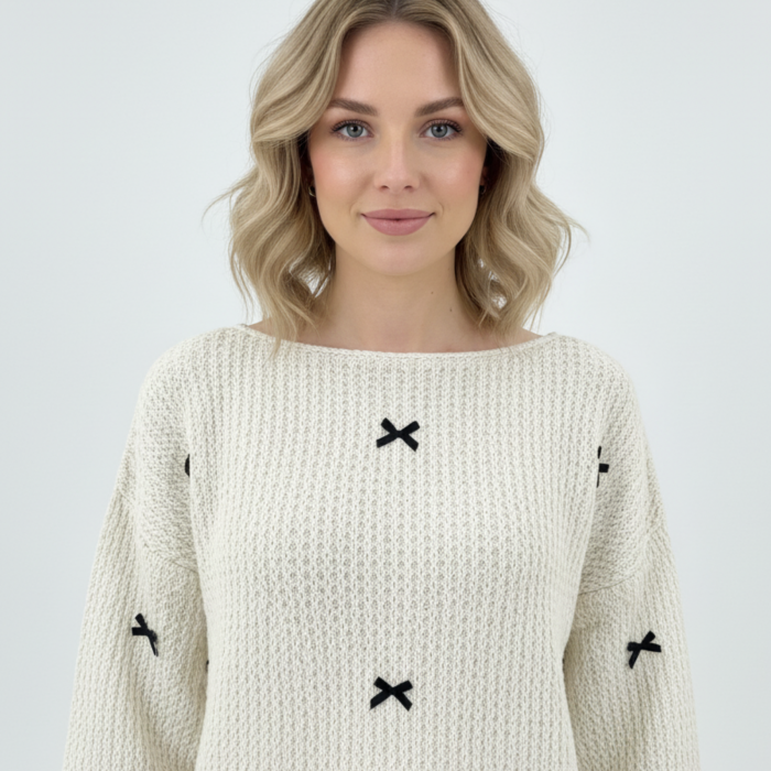 Kadın Kurdeleli Ajurlu Triko Beyaz Kazak