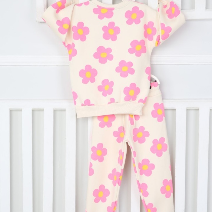 Üç İplik Şardonlu Papatya Baskılı Kız Çocuk Günlük Takım