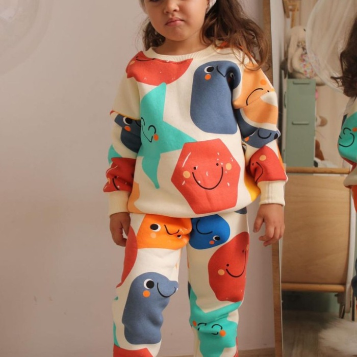 Üç İplik Şardonlu Yıldız Baskılı Kız Çocuk Günlük Takım